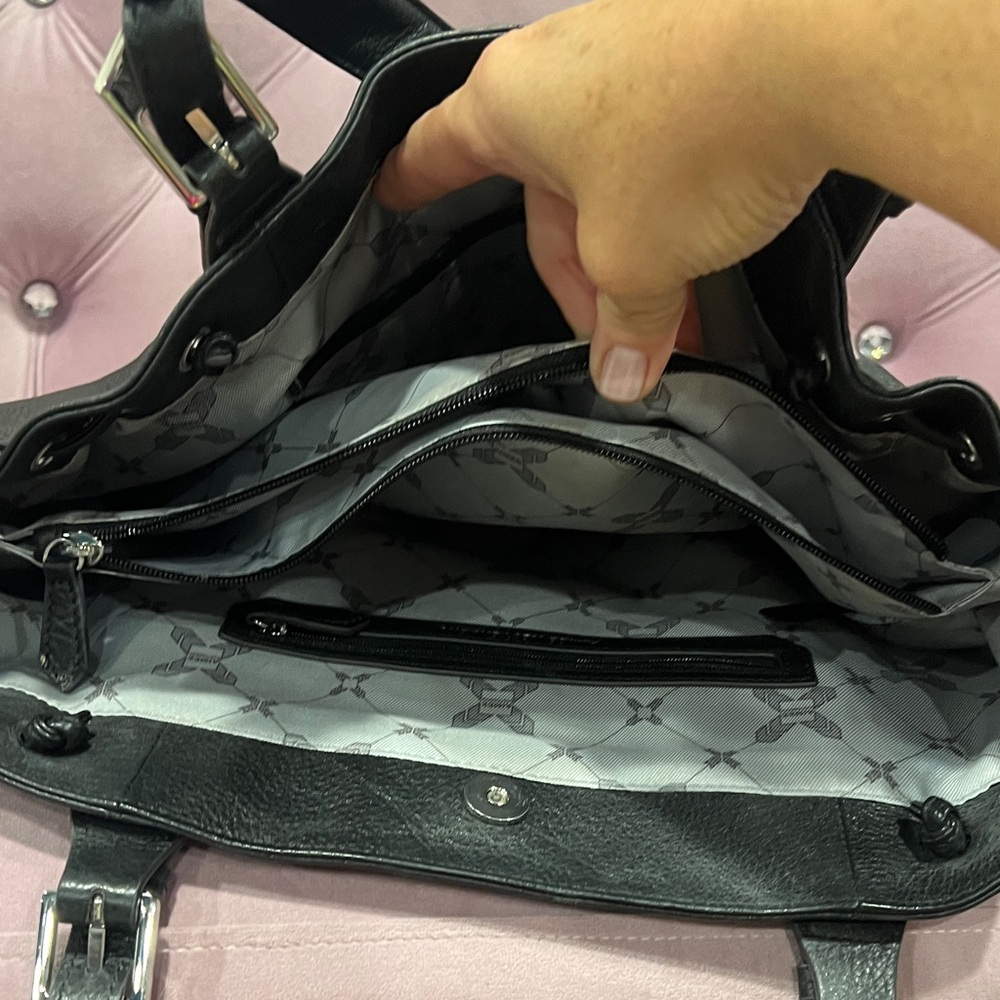 Aimee Kestenberg Black Leather Shoulder Bag - Picture 5 of 5